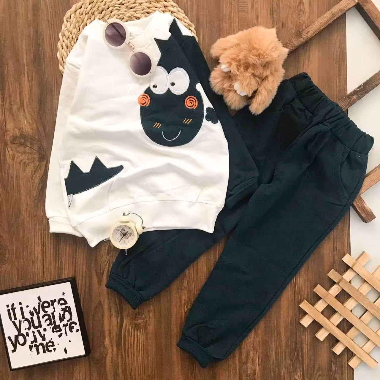 بلوز و شلوار دایناسور