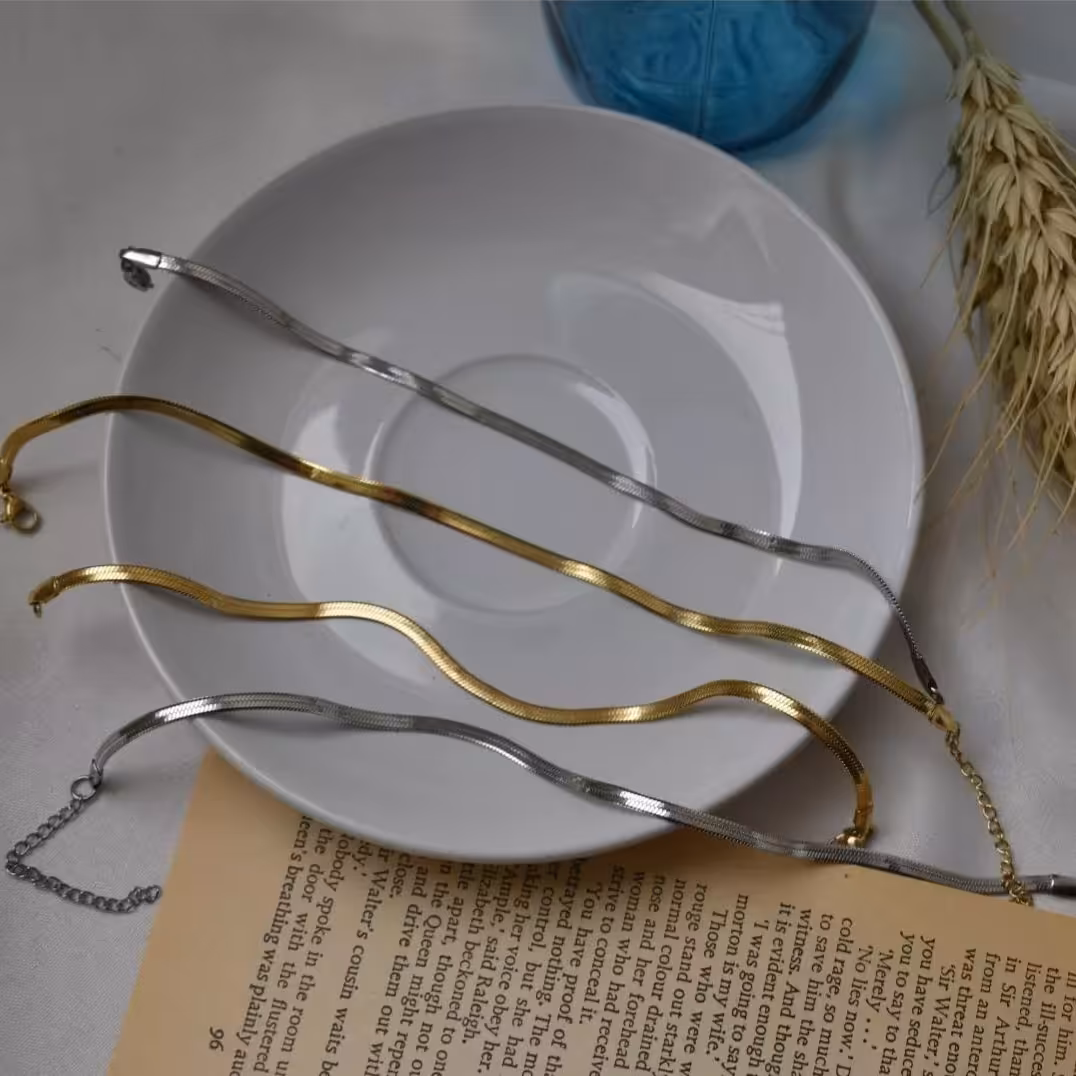 دستبند  پوست ماری 