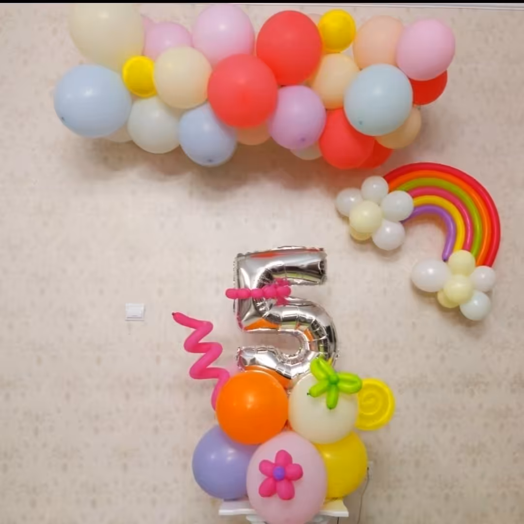 بوکت و ریسه ی بادکنک