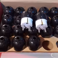 دوشاخه استاندارد تیراژه