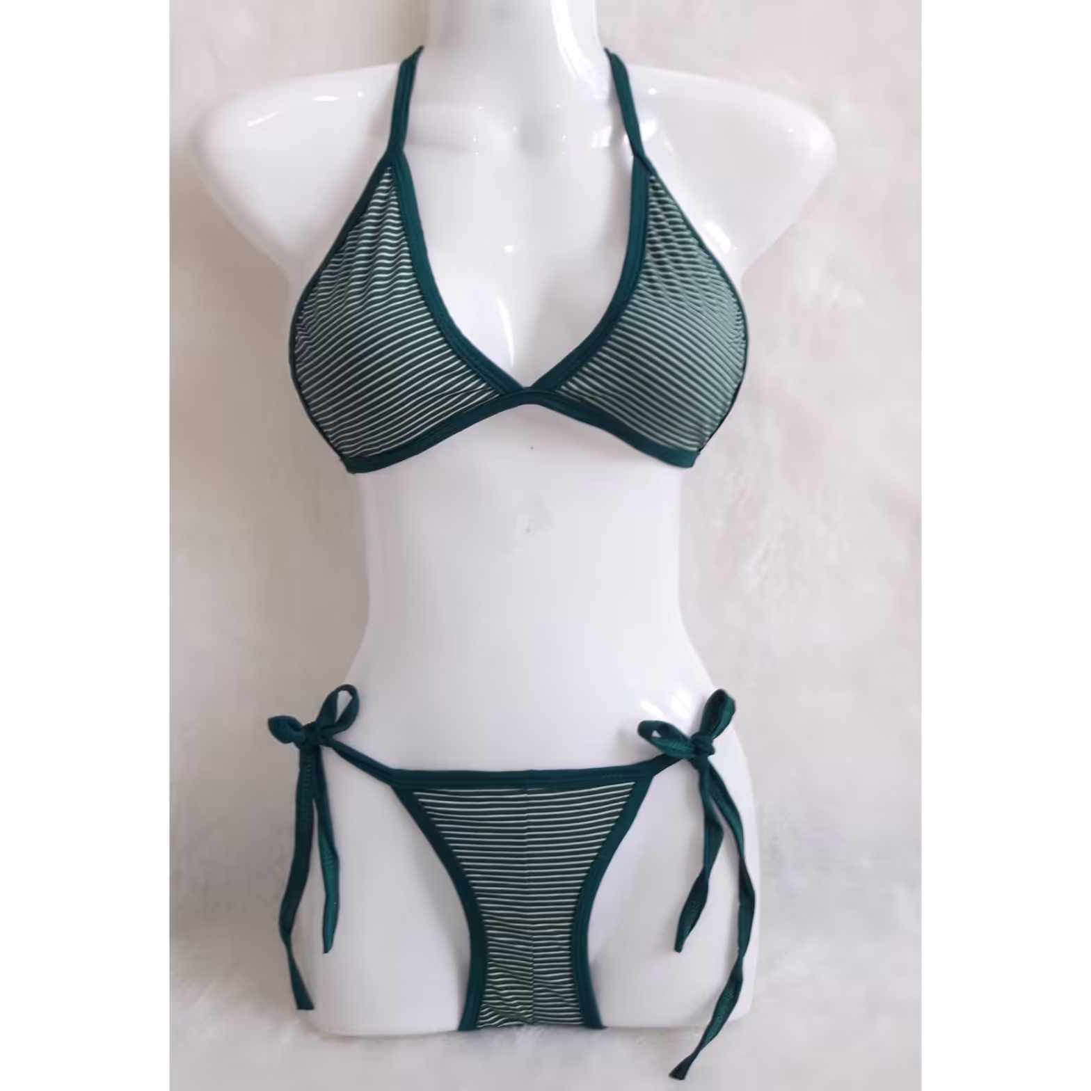 ست شورت و سوتین گره ای (بیکینی) راه راه سبز سایز کوچک