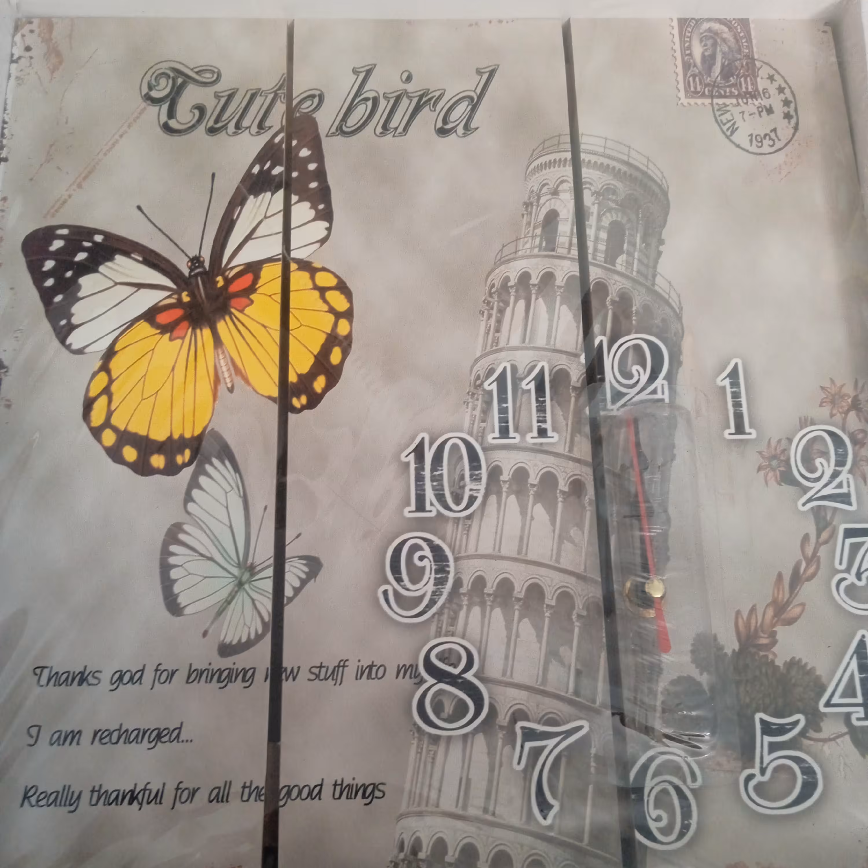 ساعت دیواری چوبی در طرح های مختلف