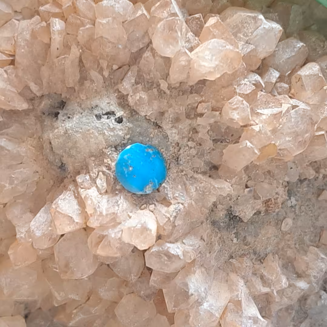 فیروزه نیشابور کد 823