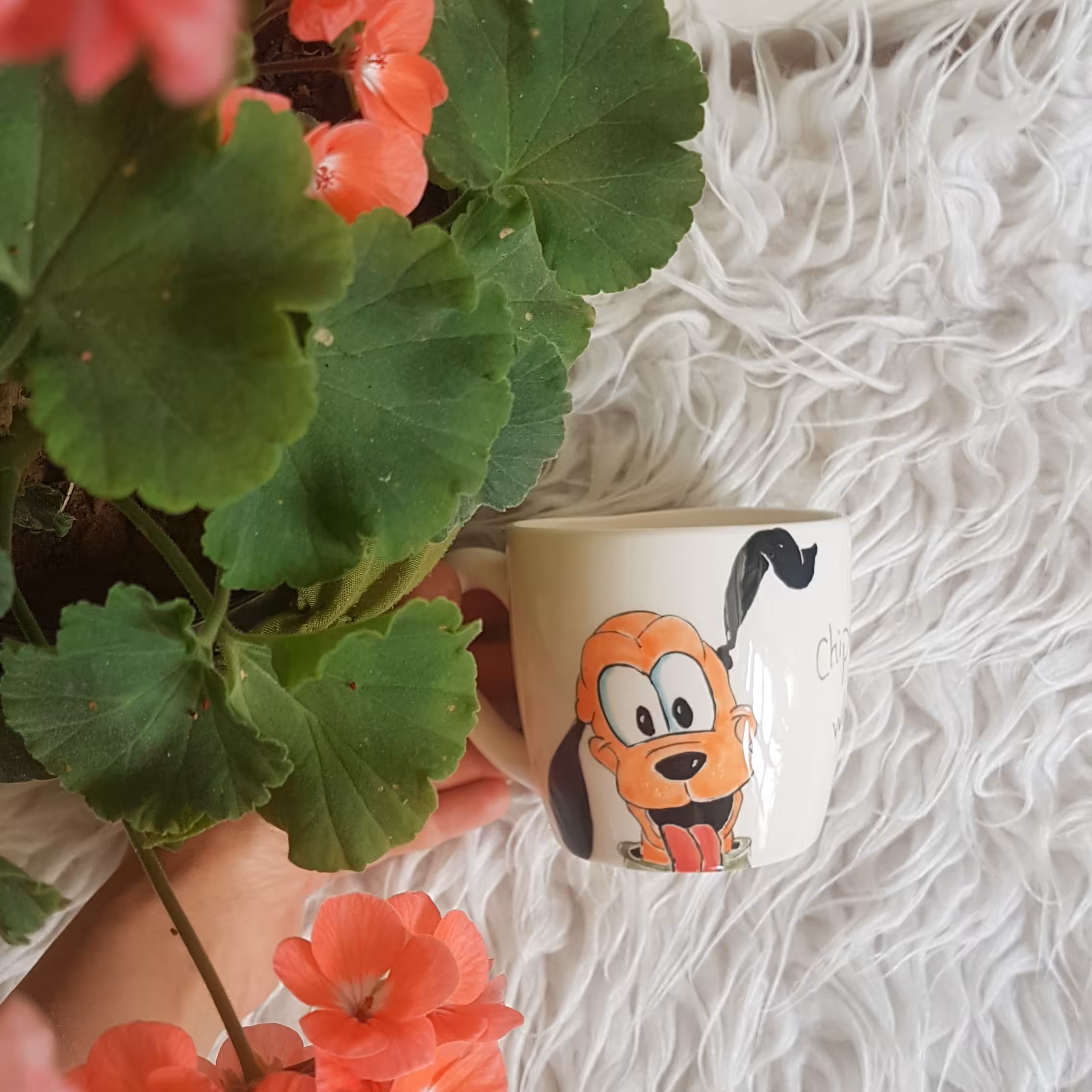 ماگ سرامیکی دست ساز ، طرح سگ فانتزی. قابل شستشو و کاربردی