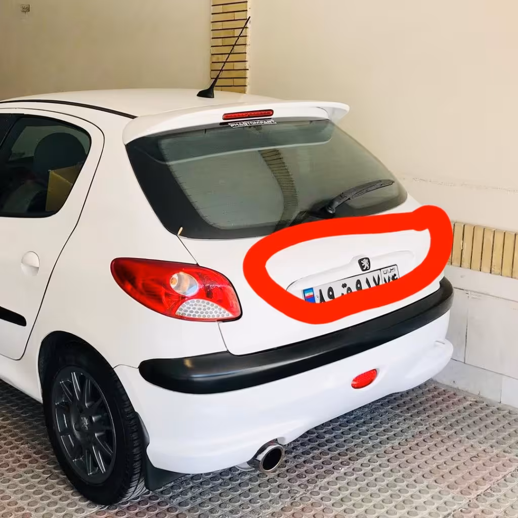 خار  شرکتی  فلپ عقب 206 و 207 و زه بغل زانتیا 