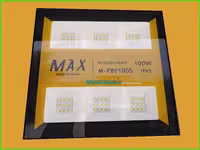 پرژکتور 100 وات اس ام دی مکس Max100w IP65 FLOOD LIGHT M-P80100S