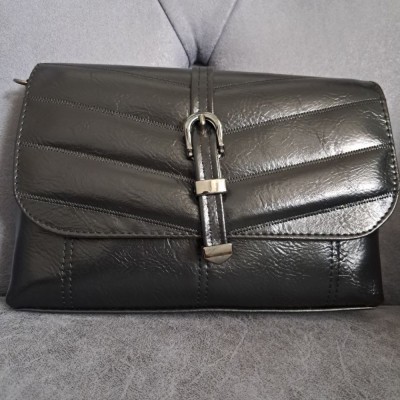 کیف سگک دار براق