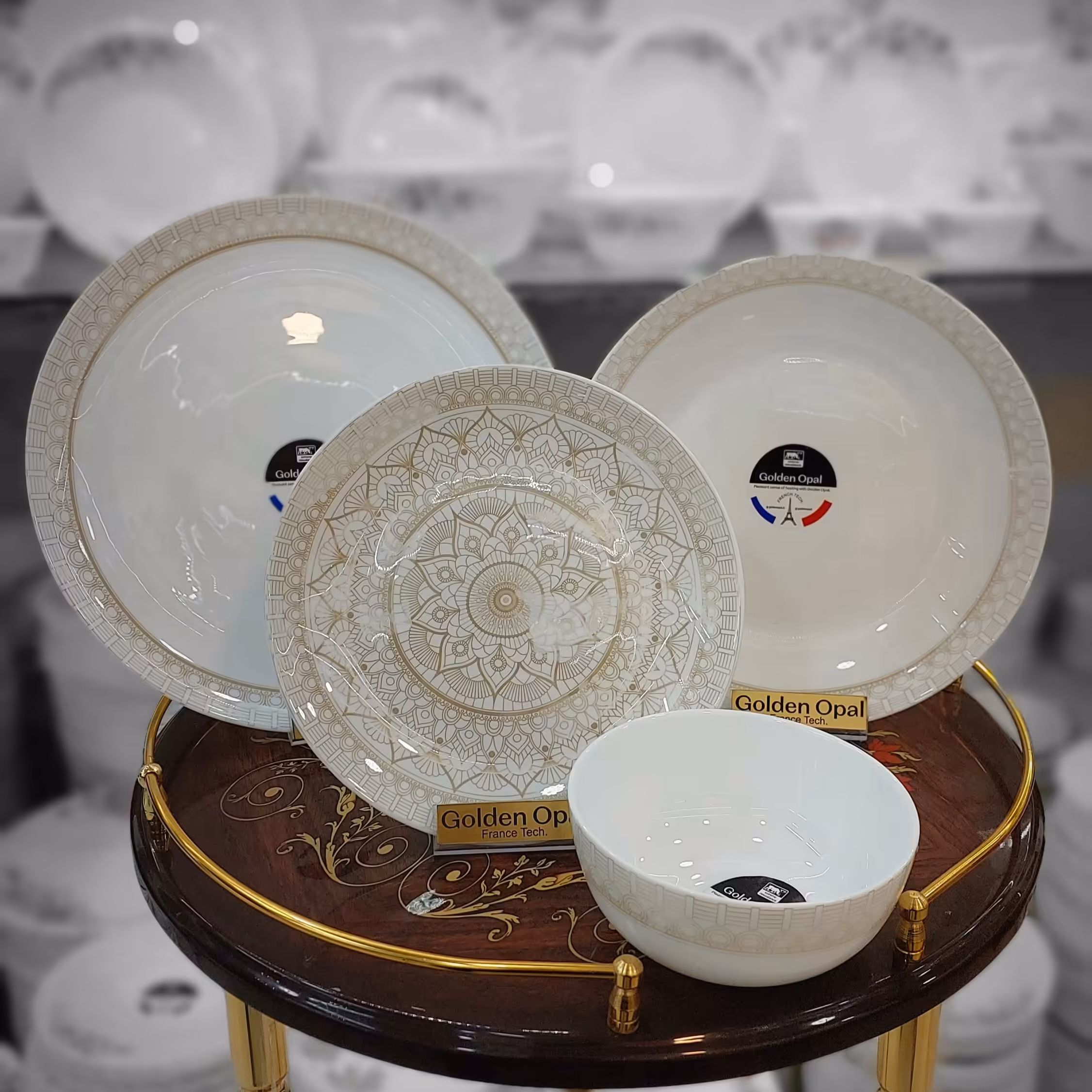 سرویس آرکوپال اطلس طلایی 26 پارچه ارسال رایگان