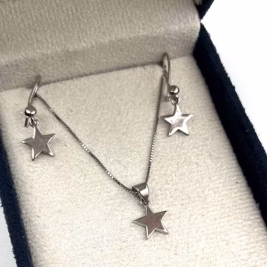 نیم ست نقره زنانه عیار 925باروکش طلاسفید طرح ستاره 