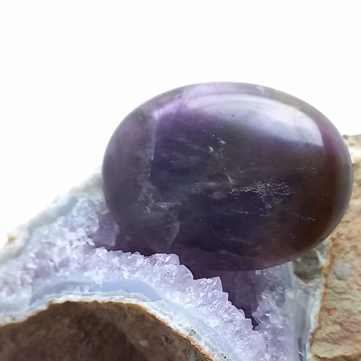 آمیتیست طبیعی و معدنی