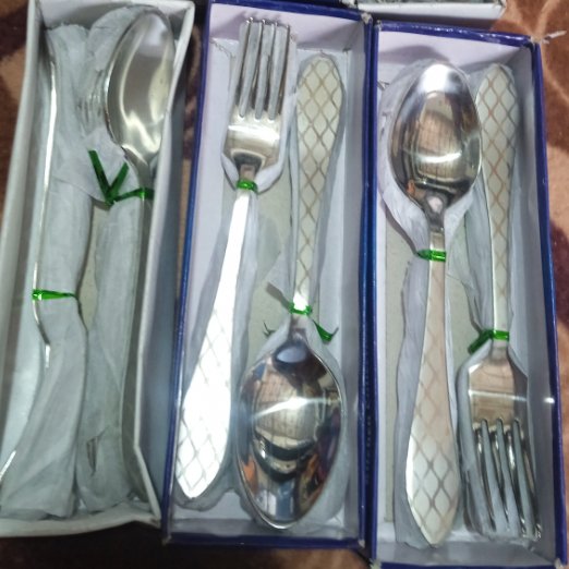 قاشق و چنگال