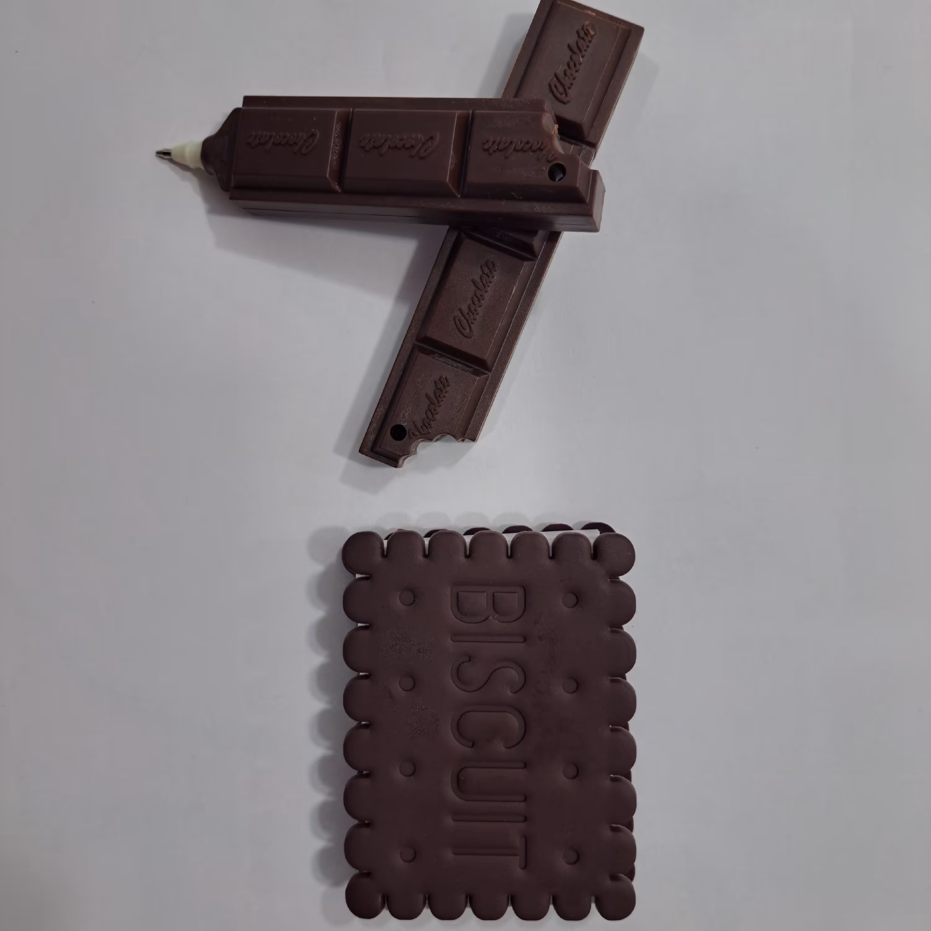 پک بیسکوئیت خودکار و دفترچه فانتزی