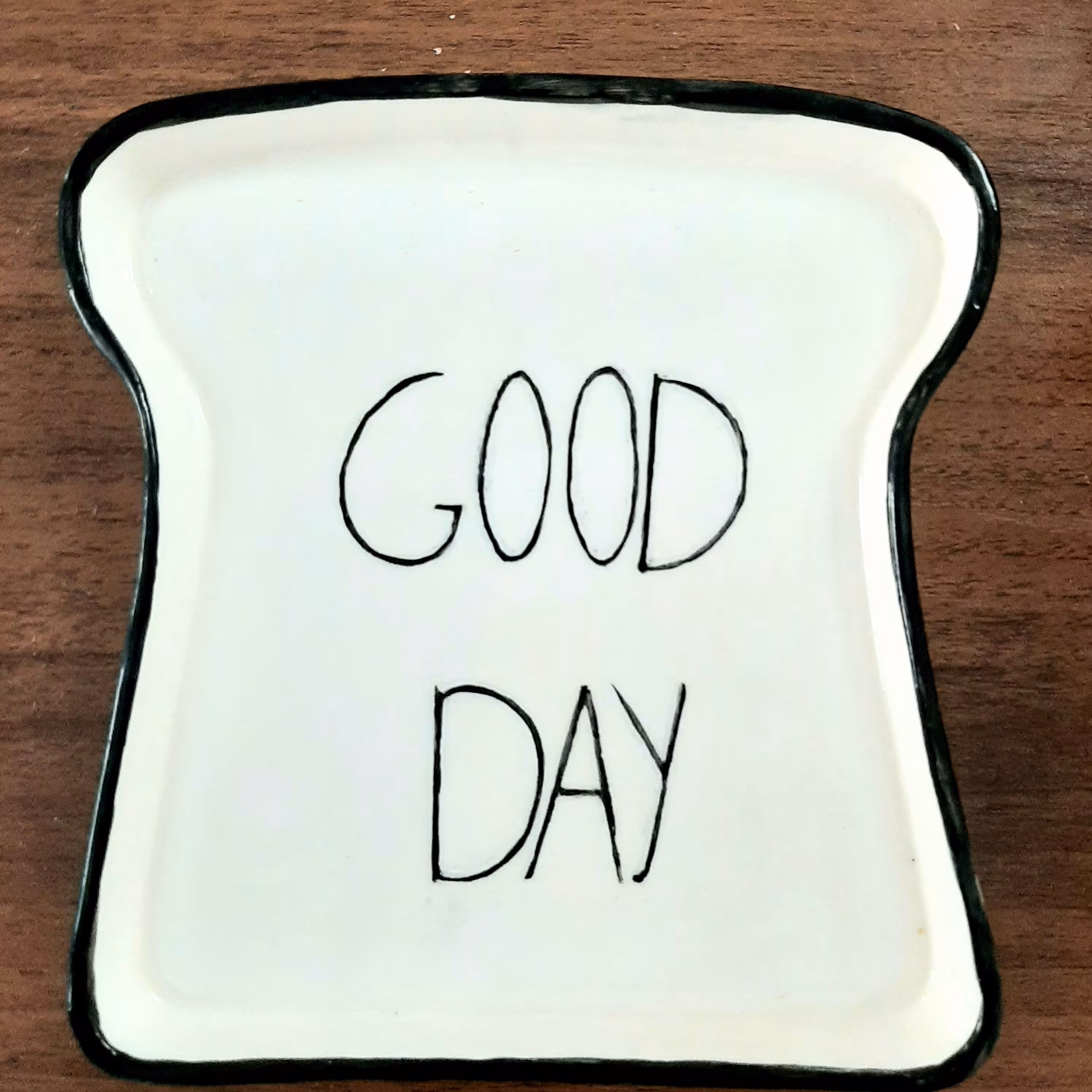 پیشدستی نان تست