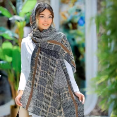 شال نخی اعلا زنانه و دخترانه. قواره 80 در 195.
