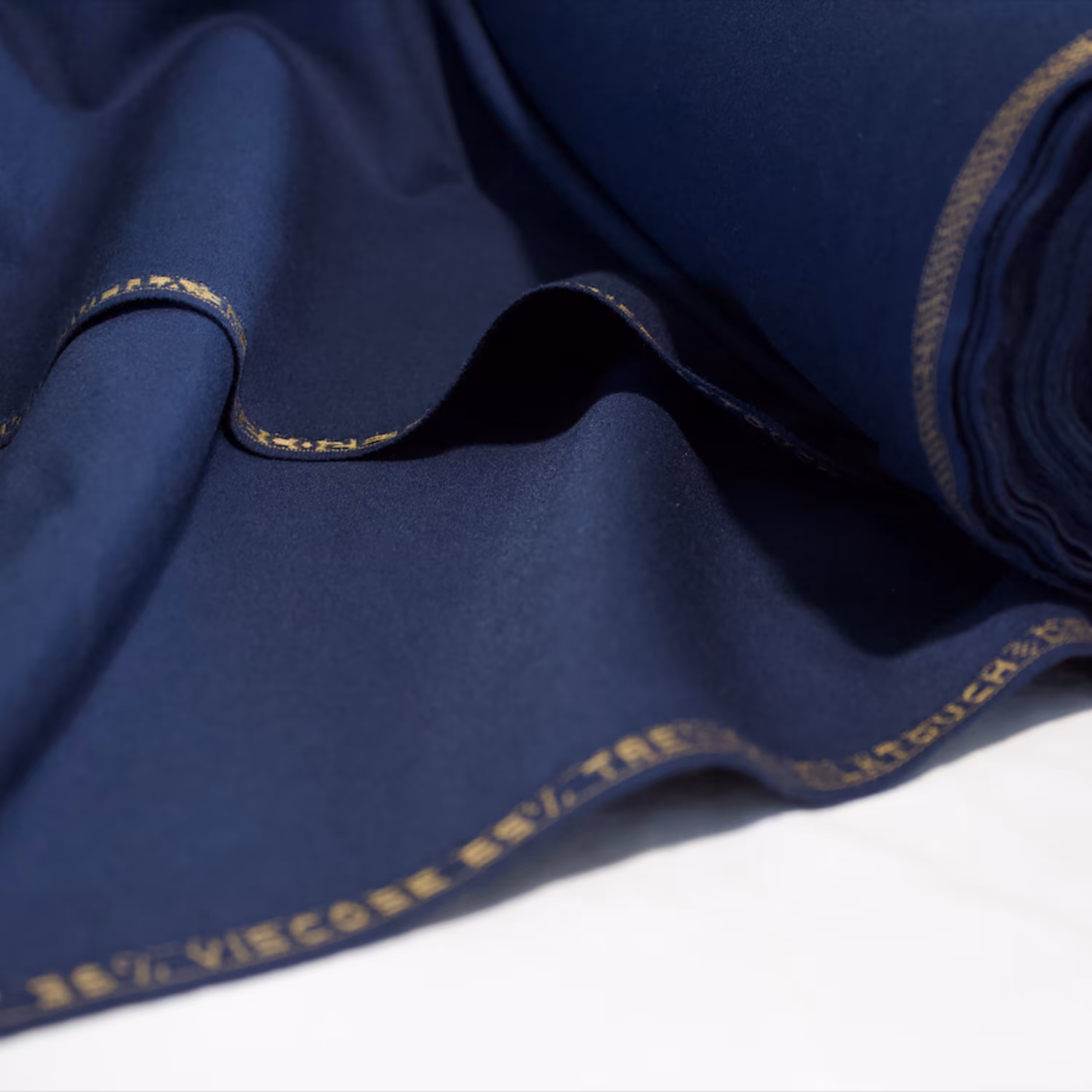 پارچه کت فاستونی سیناتکس  فام سرمه ای روشن - طرح گاباردین - قواره 1.80 متری
