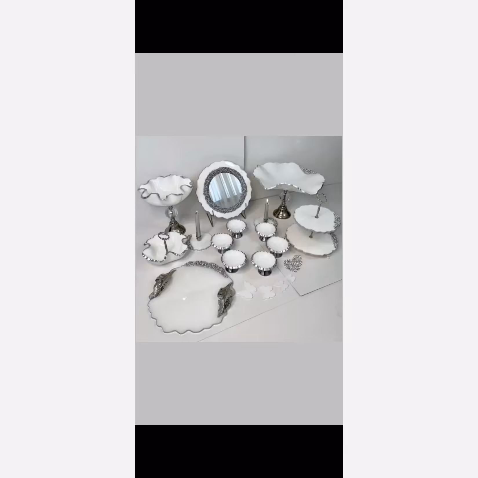 سرویس پذیرایی         به همراه هفت سین                                               