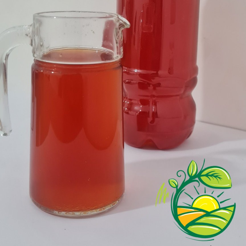 آبغوره صددرصد طبیعی با کیفیت خانگی یک ونیم لیتری  