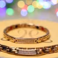 ست طلایی گردنبند و دستبند مغناطیسی و درمانی اصل اسپورت