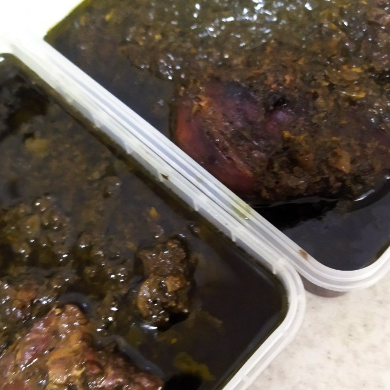 مرغ ترش گیلانی
