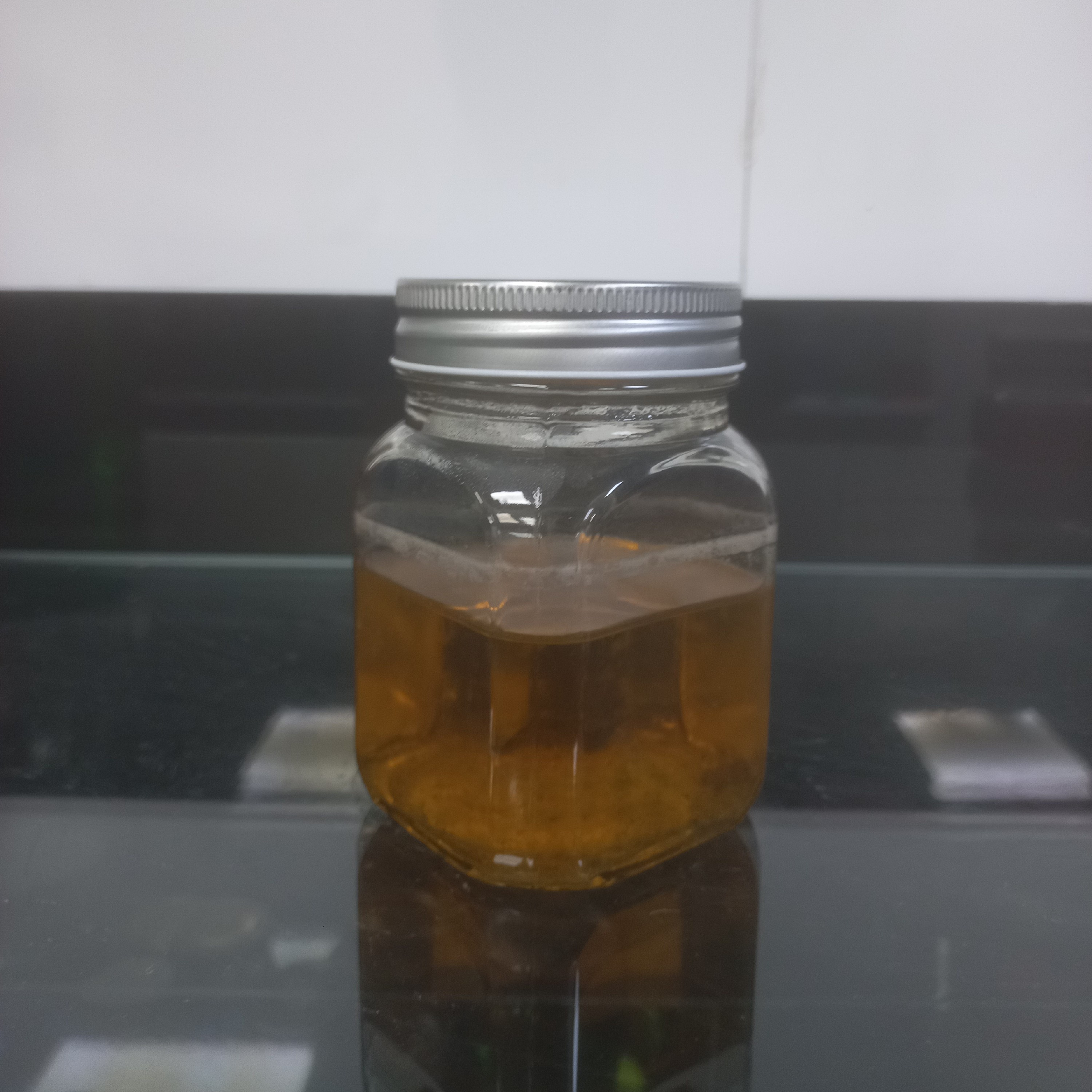 جار 4 گوش کتیبه درب کانتینری سایز 4 حجم 500 گرم در 5 سایز