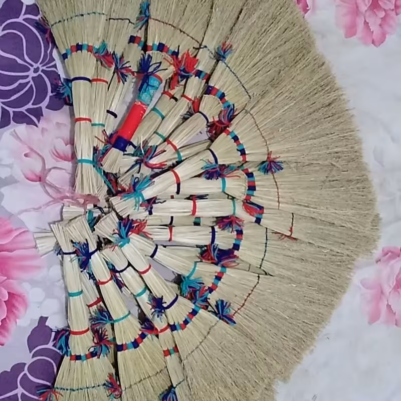 جارو رشتی سنتی تزیینی