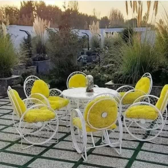 مبلمان فضای باز مدل کالسکه ی
