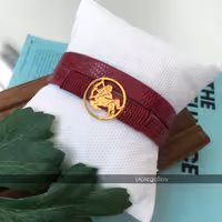 دستبند چرم ماه تولد آذر چرم دوردیفه پلاک ماه تولد استیل رنگ ثابت