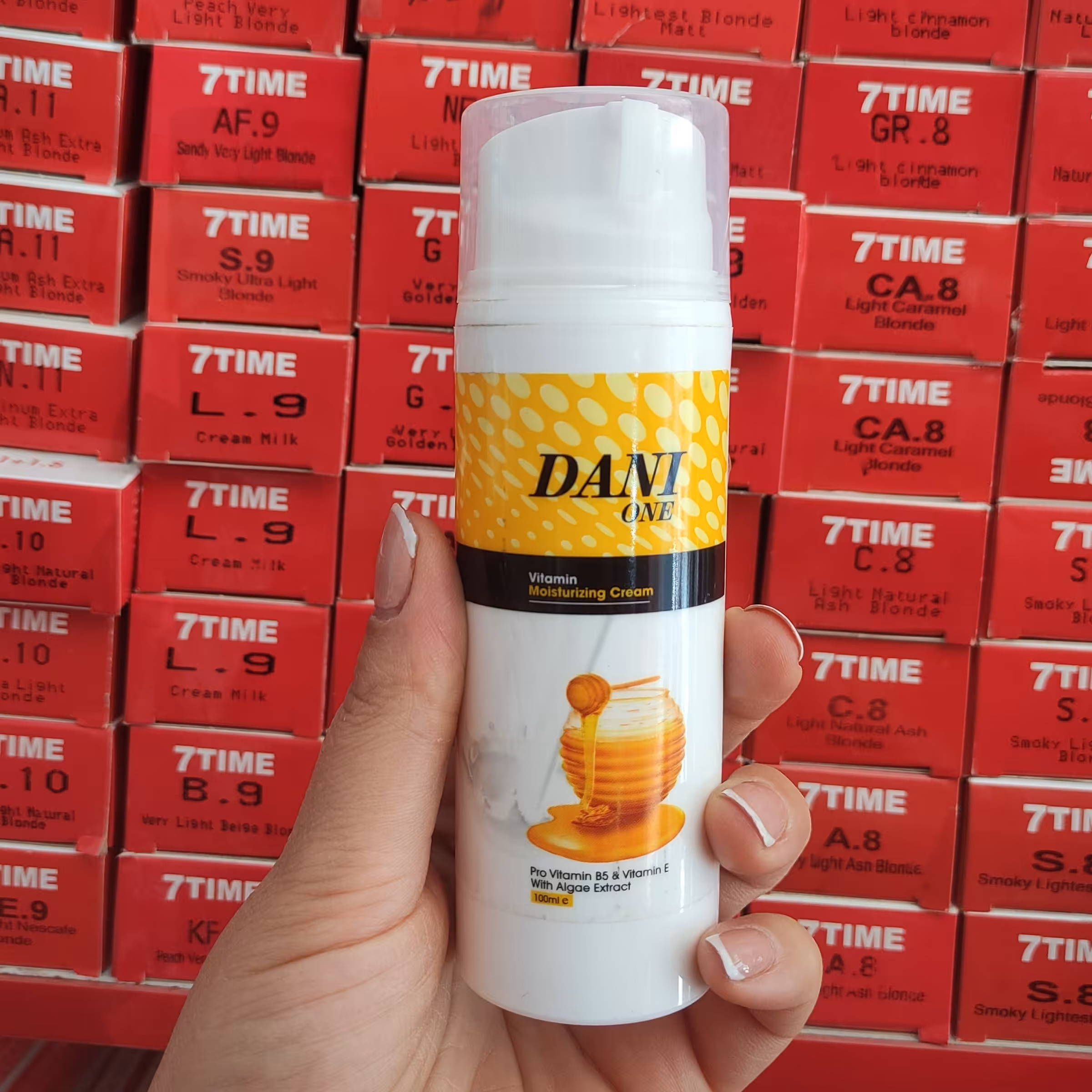 کرم مرطوب کننده دست و صورت دنی وان حجم 100میل