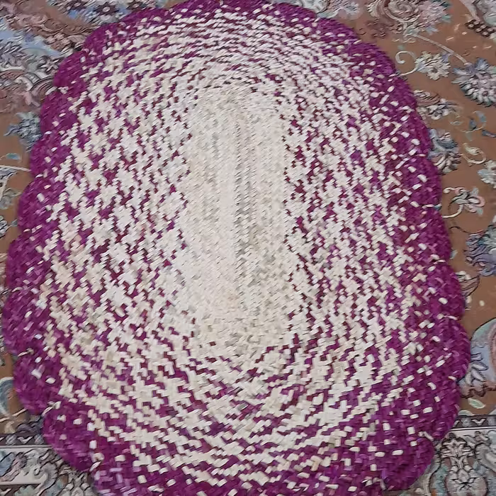 سفره حصیری بیضی رنگی در ابعاد 120در80 بسیار خوش بافت و تمیز (پس کرایه)