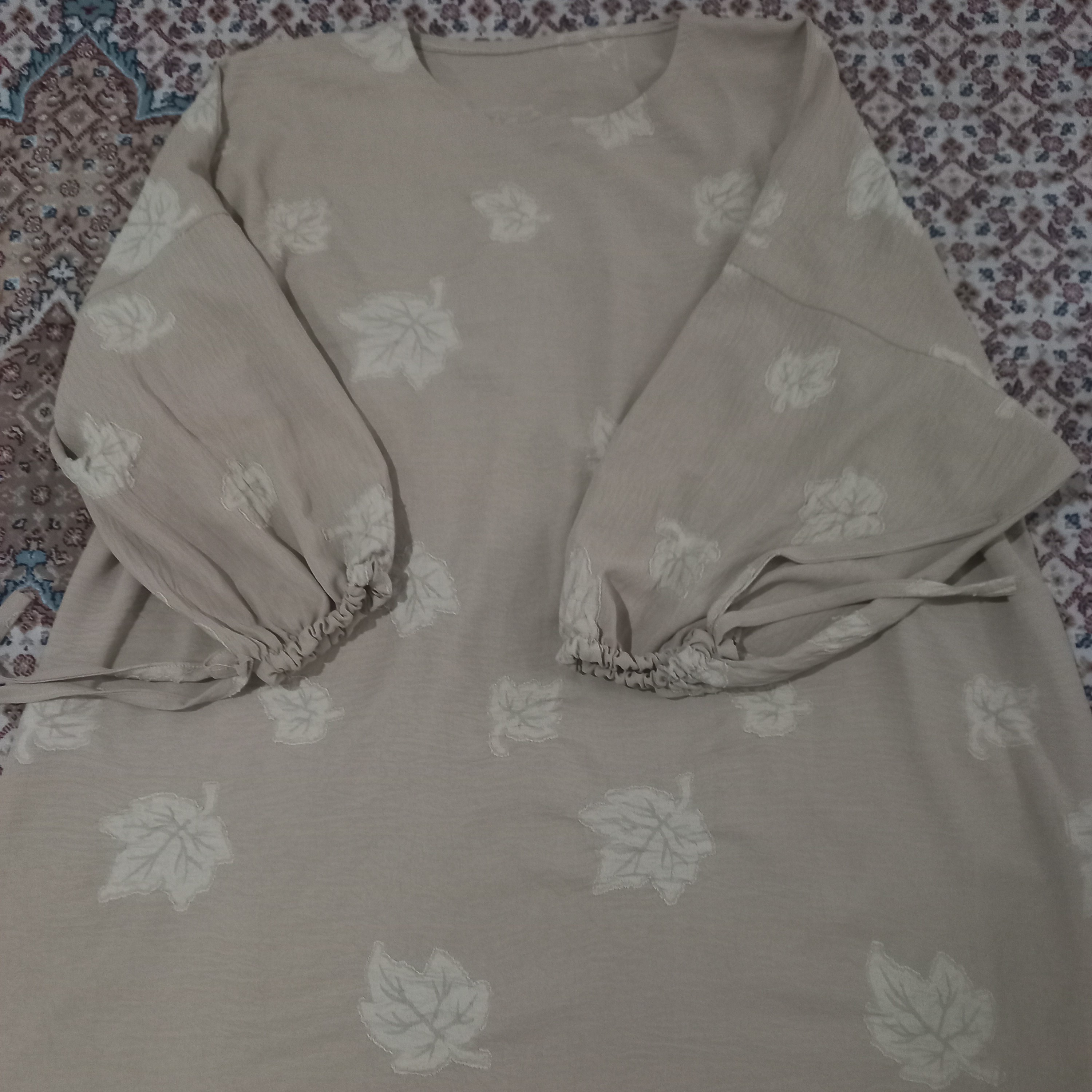 بلوز زنانه ابروبادی
