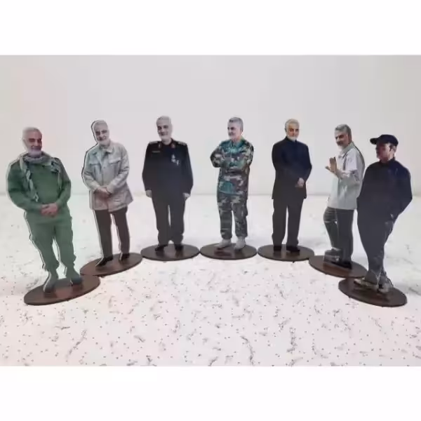 استند زیبای شهدایی حاج قاسم سلیمانی