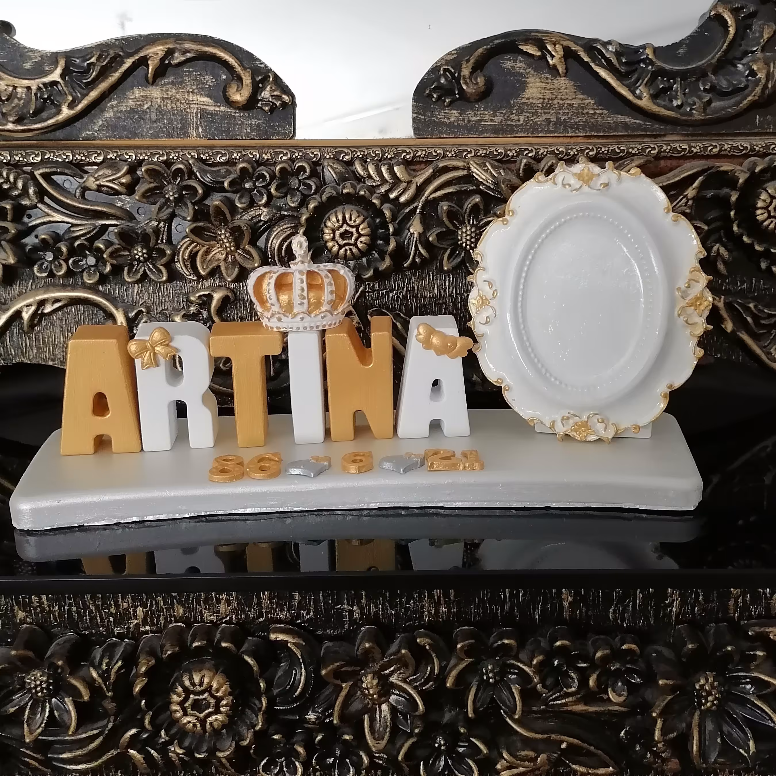 اسم دخترونه ارتینا