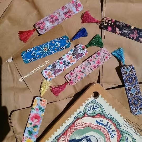 نشان کتاب  لمینت طرحای سنتی کوچک1