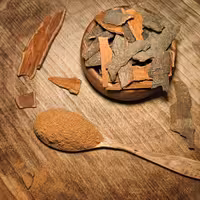 دارچین گل سرخی اعلا تیارمزه، سورت شده، خوش طعم 