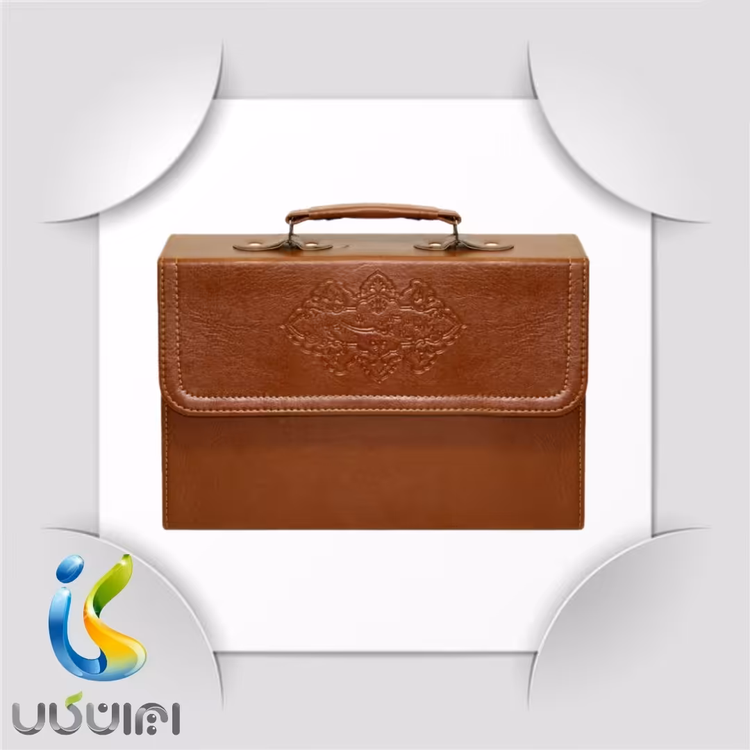 قلم قرآنی لئونو 32 گیگ. قرآن 1224 صفحه درشت خط.  کلیات مفاتیح.  کلیات صحیفه سجادیه.  داستان.  یکسال گارانتی شرکتی