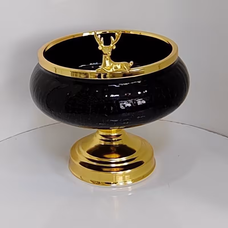 اجیل خوری شیشه ابگز  مشکی پایه و لبه طلایی طرح گوزن 