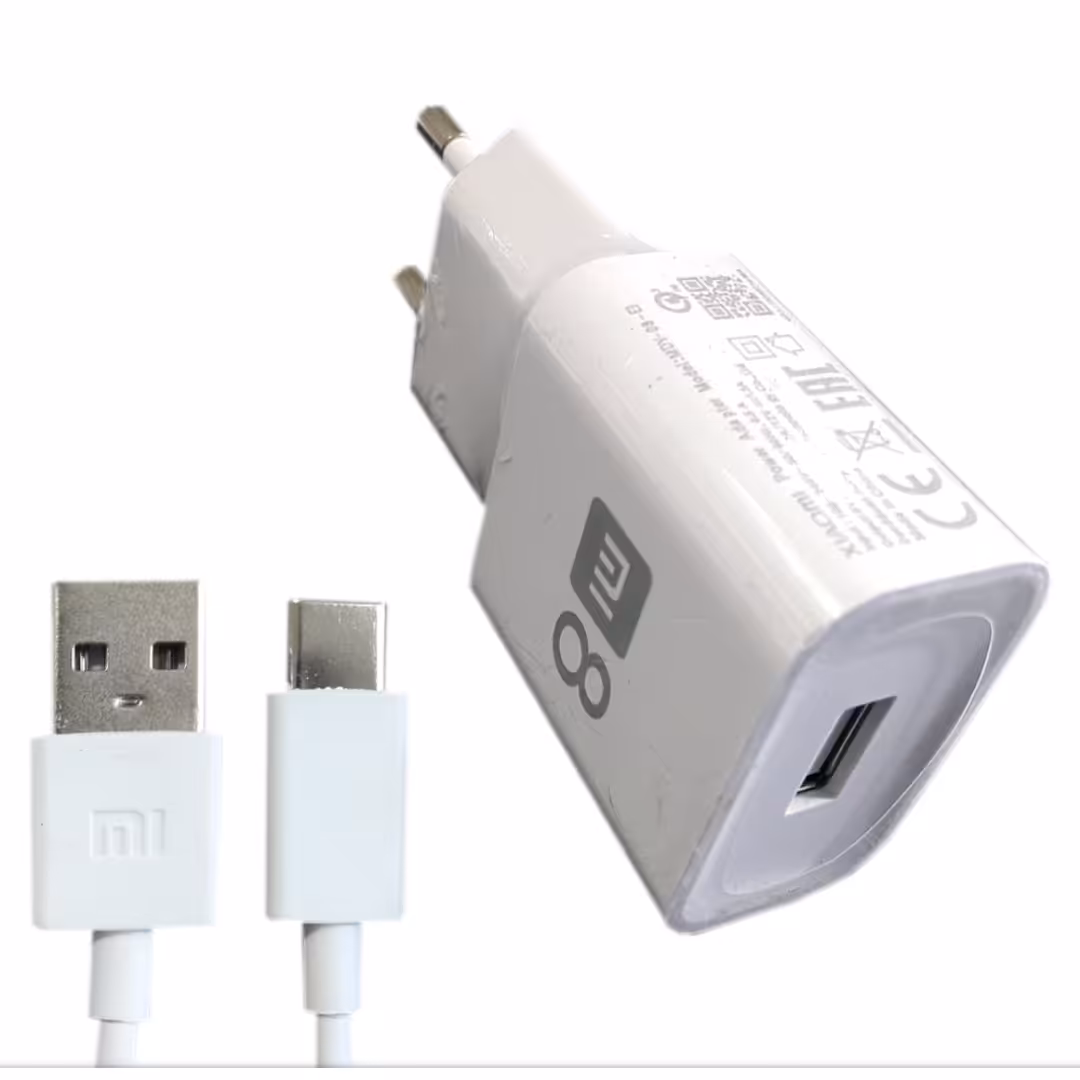 شارژر دیواری مدل M-08ES به همراه کابل تبدیل USB-C

