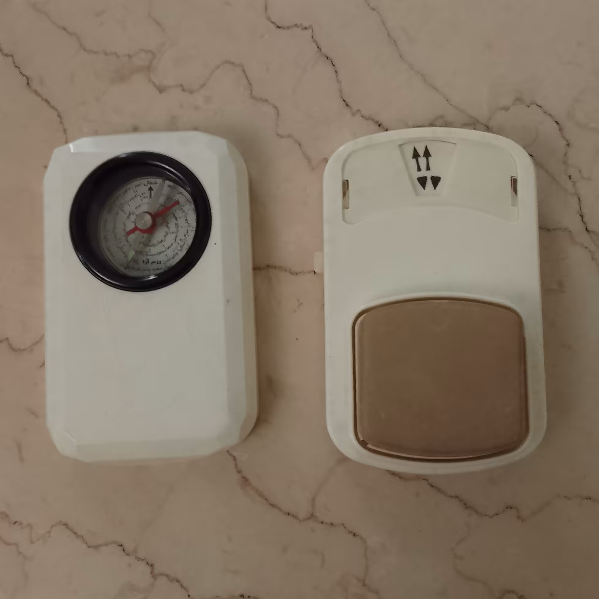 مهر نماز رکعت شمار و قبله نما قطب نما سفید 