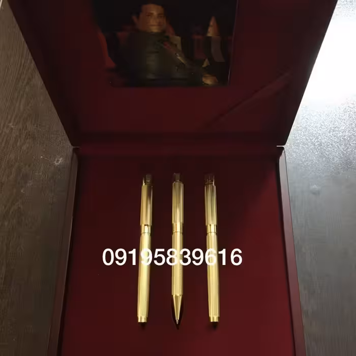 ست خودکار،خودنویس و رواننویس روکش طلا همراه با جعبه چوبی و شناسنامه 