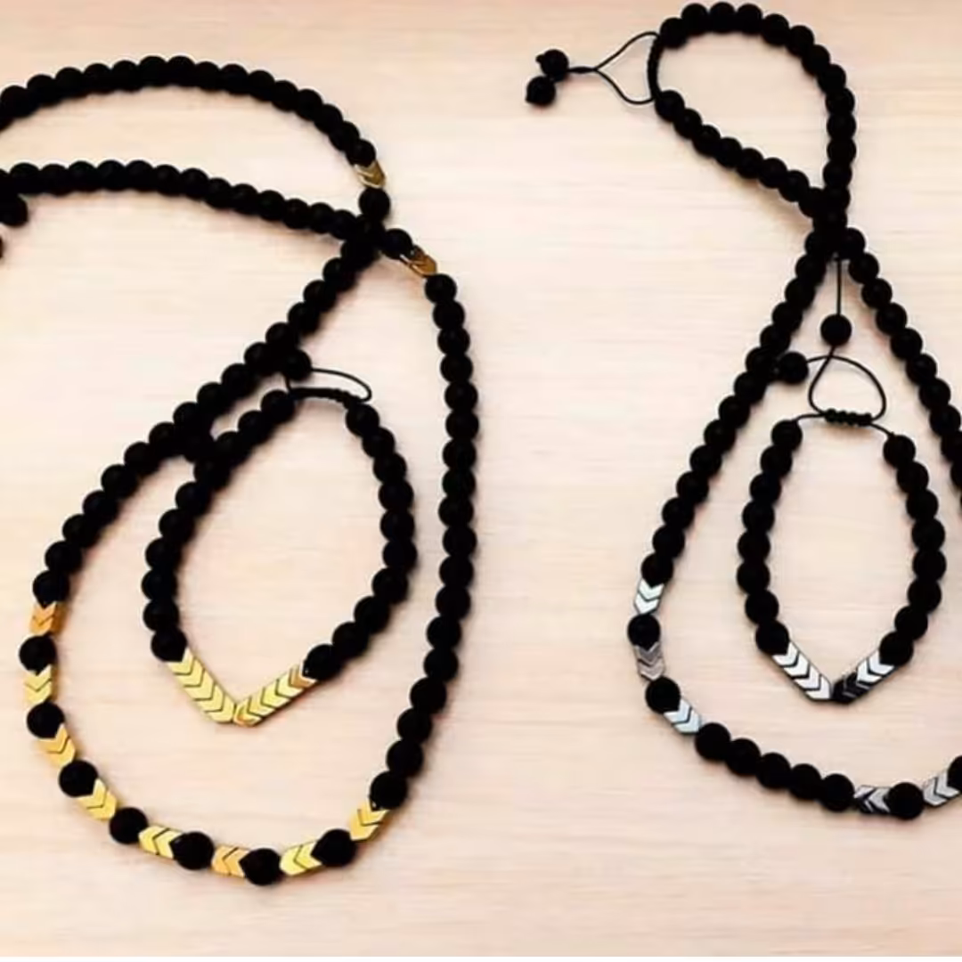 ست گردنبند و دستبند اونیکس و حدید طلایی و دودی و نقره ای