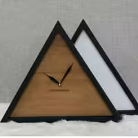 ساعت دیواری چوبی