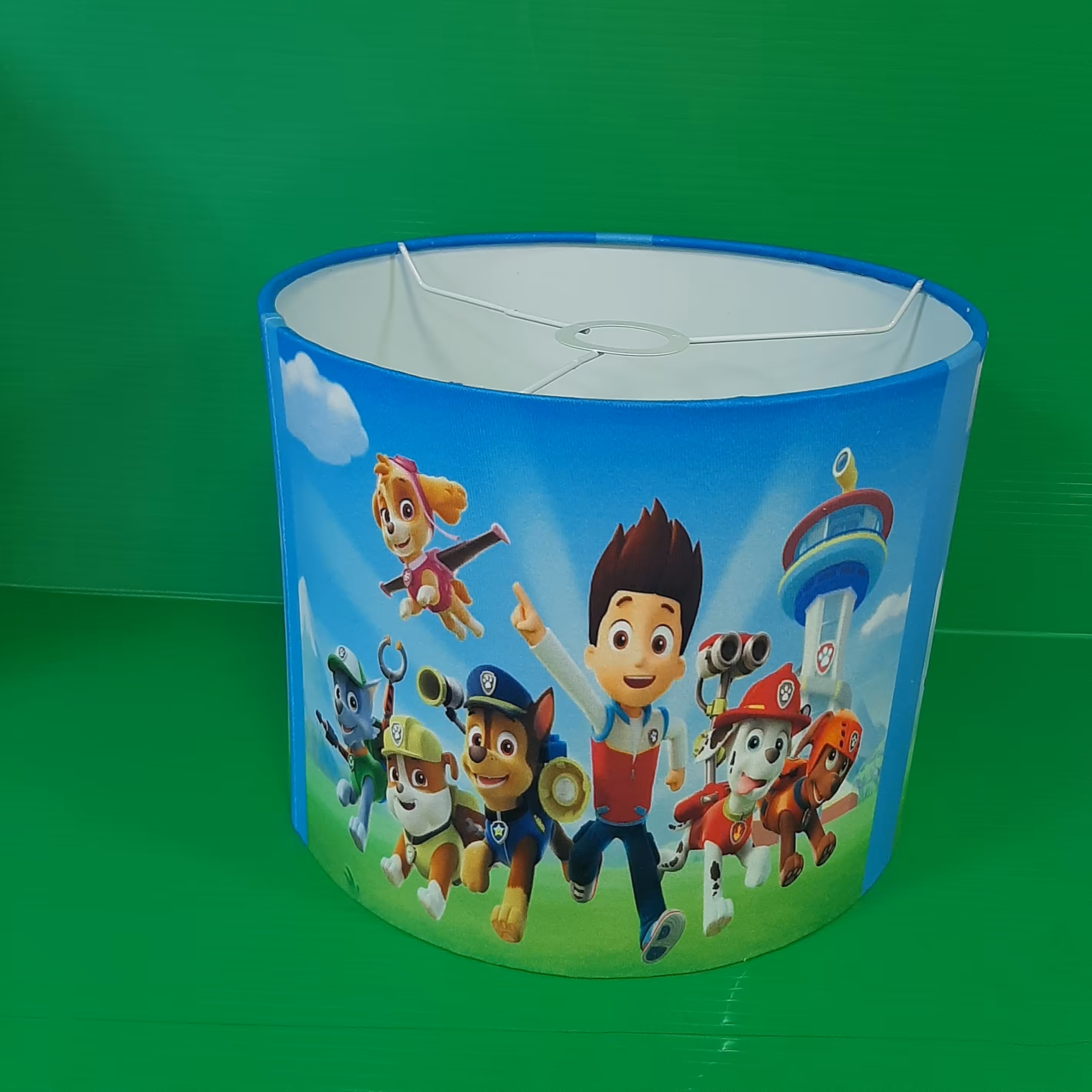 لوستر اتاق کودک طرح سگ های نگهبان