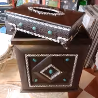 سطل و جا دستمالی 