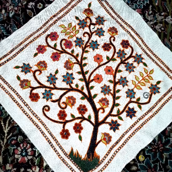 کوسن طرح جنگل جدید