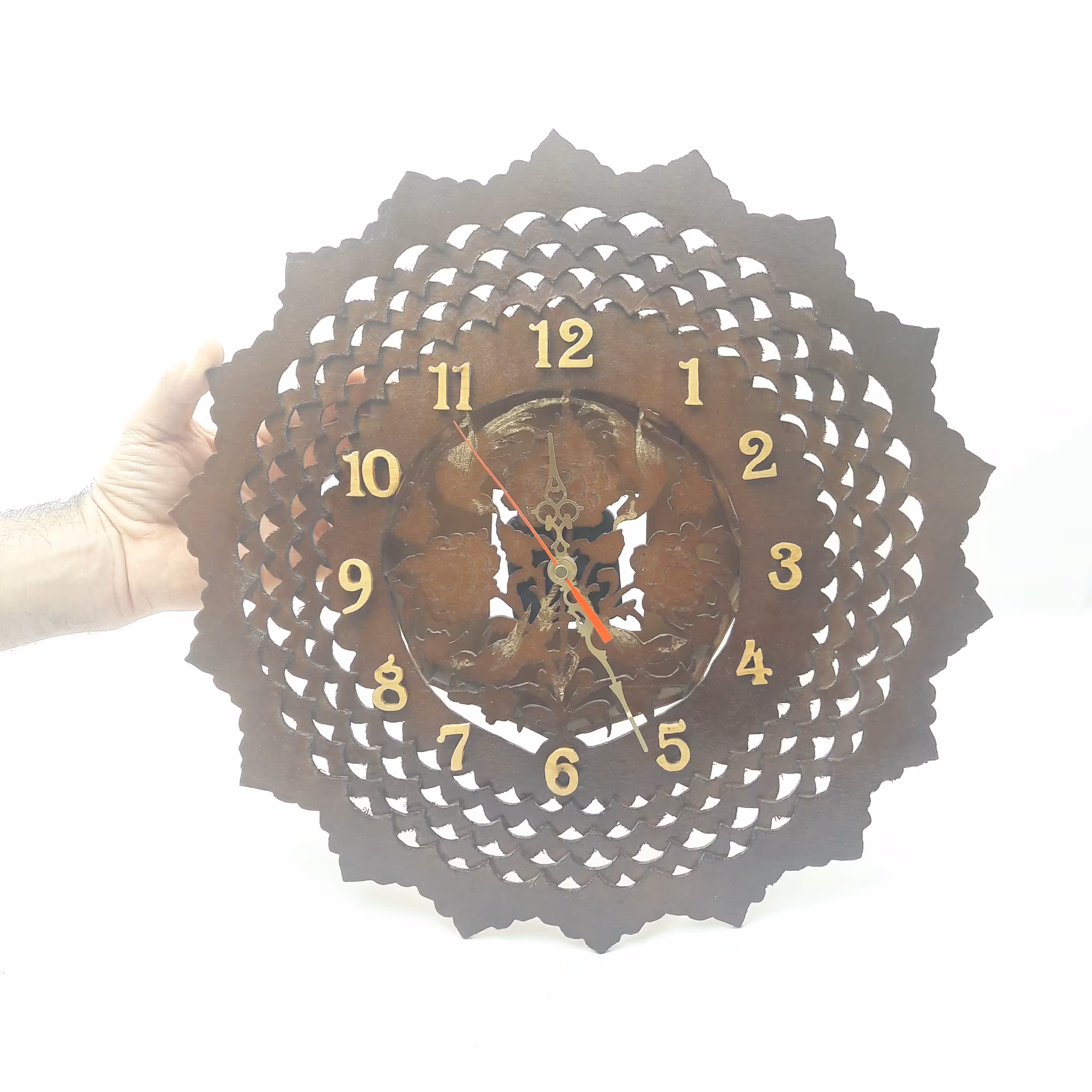 ساعت دیواری چوبی معرق مدل گل و مرغ رنگ قهوه ای فندوقی