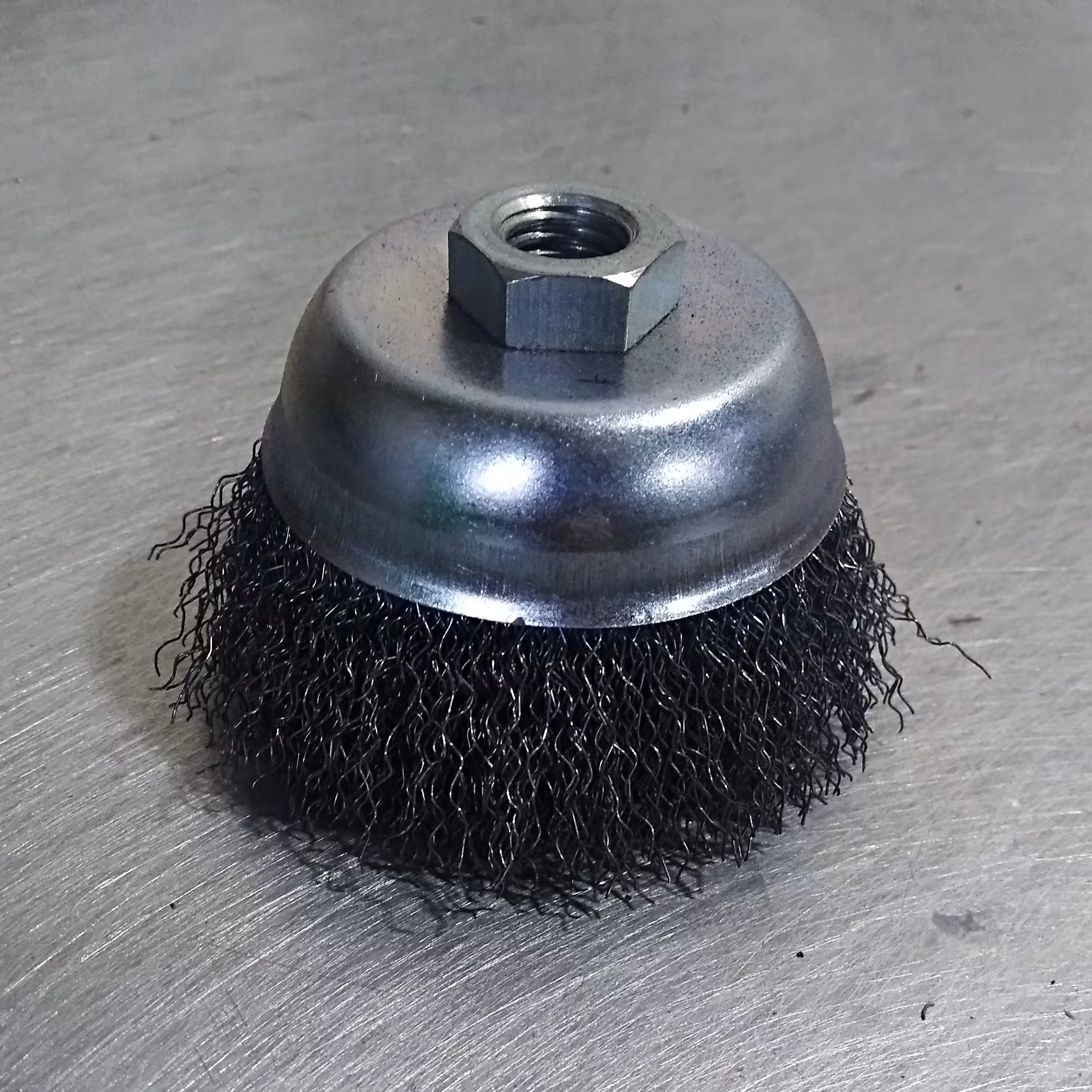 برس سیمی کاسه ای افشان7/5