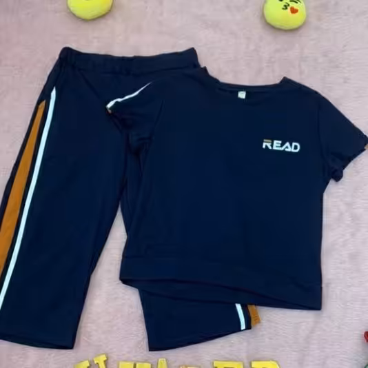 تاپ و شلوارک سورمه ای اسپرت