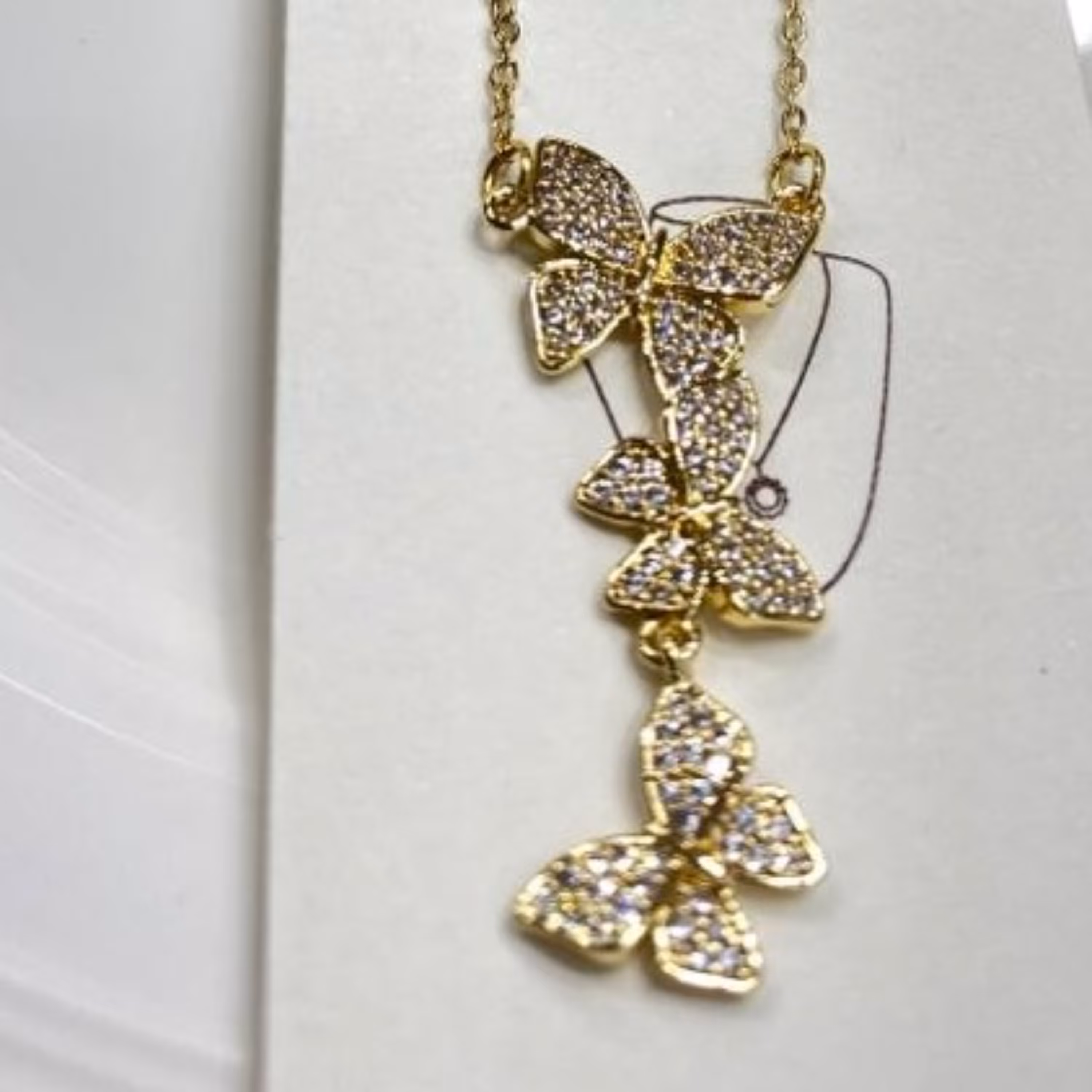 گردننبند استیل پروانه ای