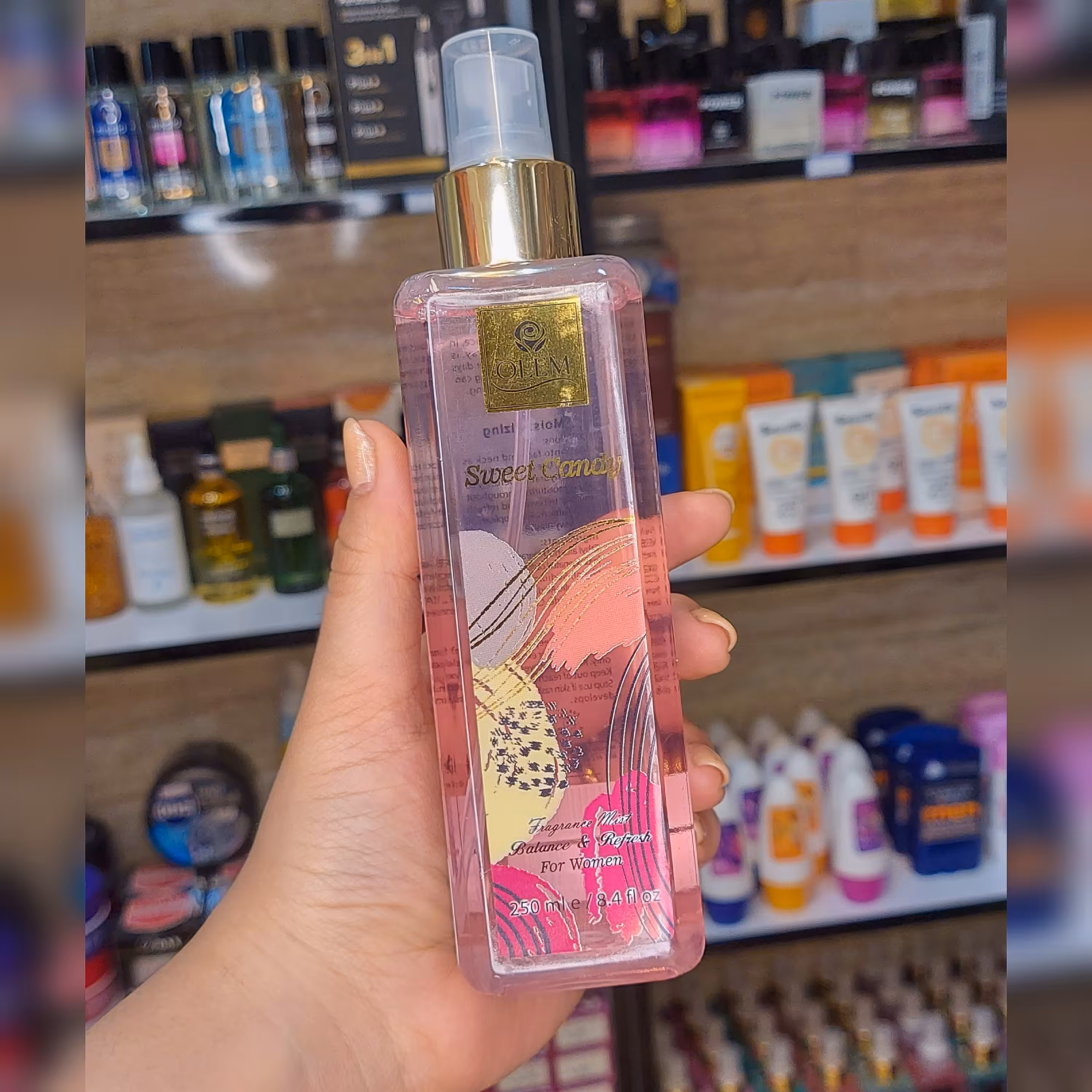 بادی اسپلش 250 میل رایحه وری ویکتوریا سکرت (شیرین و ملایم) برندOLEM