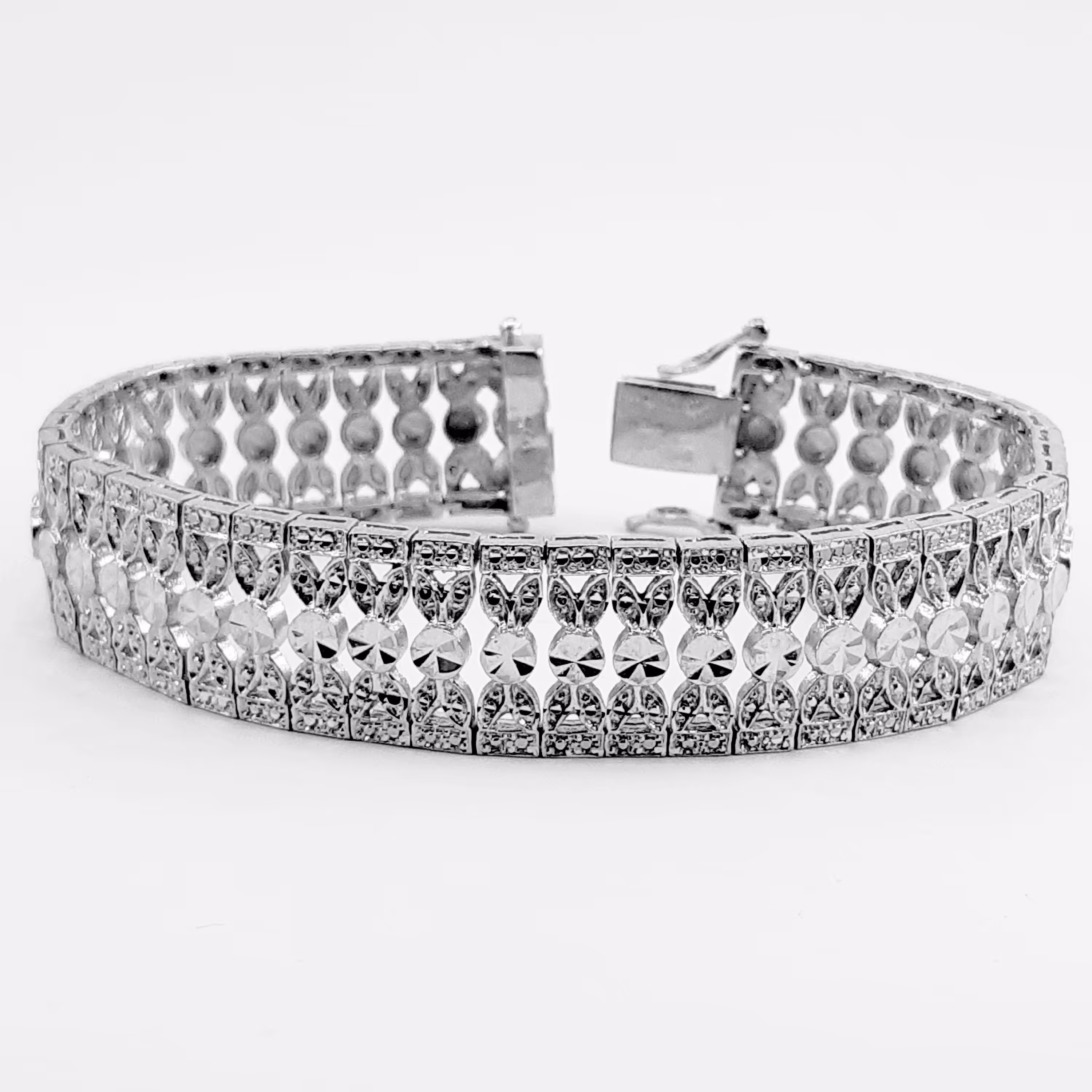 دستبند نقره تمام تراش عیار925 آبکاری طلا سفید کدکالا D179